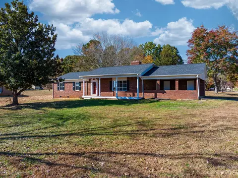 7501 Decker Rd, Connelly Springs, NC 28612