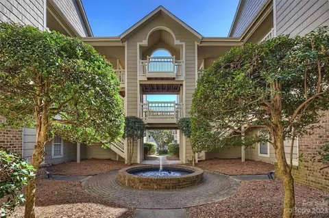 5007 Sharon Q Rd #Q, Charlotte, NC 28210
