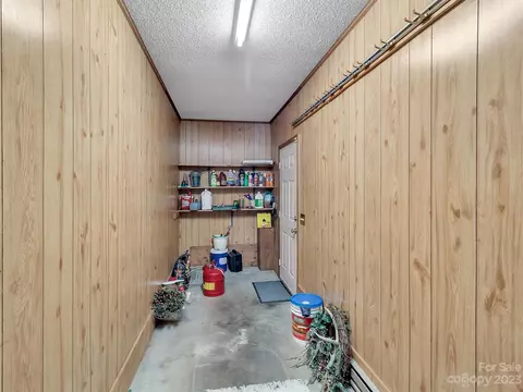 96 Oak Ridge Dr, Clyde, NC 28721 photo 31