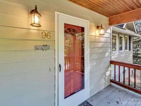96 Oak Ridge Dr, Clyde, NC 28721 photo 11