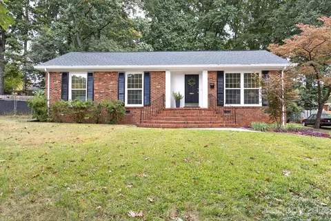 6201 Netherwood Dr, Charlotte, NC 28210