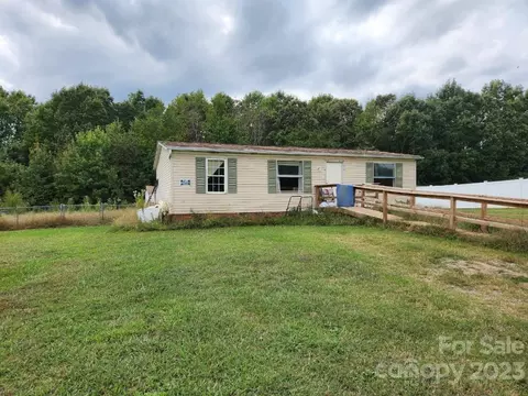 148 Eaker Dr, Cherryville, NC 28021