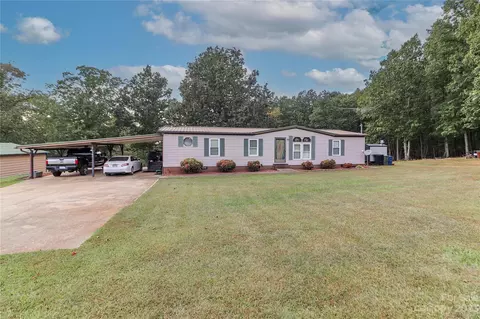 261 Wing Dr, Statesville, NC 28625