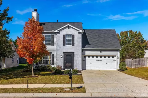 5543 Mt Mansfield Rd, Charlotte, NC 28278
