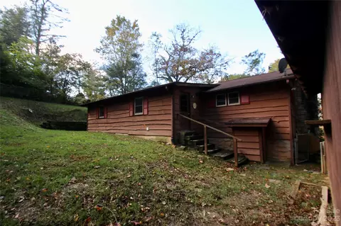 2872 Hyder Mountain Rd, Clyde, NC 28721 photo 17