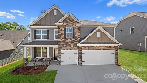 6153 Sylvan Dr, Denver, NC 28037