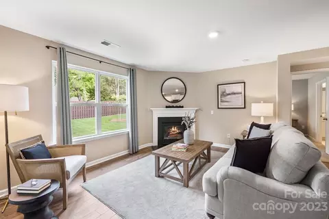 72 Lance Forest Rd, Fletcher, NC 28732 photo 3