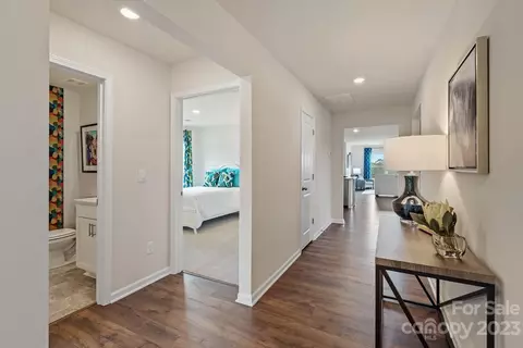 72 Lance Forest Rd, Fletcher, NC 28732 photo 5