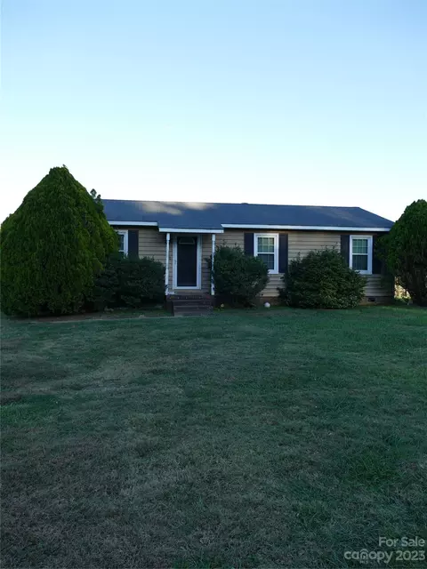 5122 Willow Run Dr, Monroe, NC 28110 photo 3