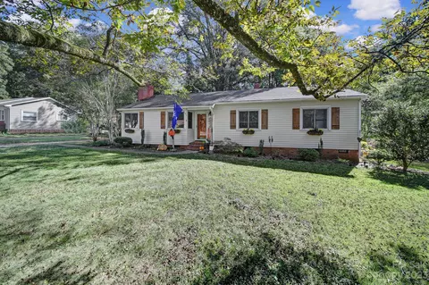 213 Oakwood Ave, York, SC 29745