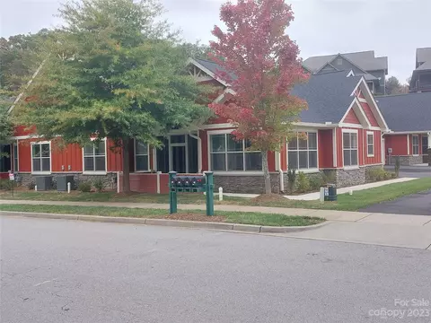 20 Brookstone R-1 Pl #R-1, Candler, NC 28715