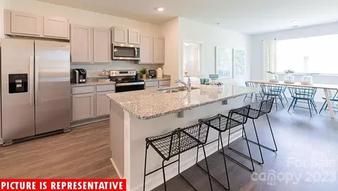 2047 Vanderlyn St, Monroe, NC 28112 photo 8