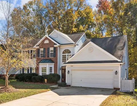 6660 Kingbird Ct, Charlotte, NC 28215