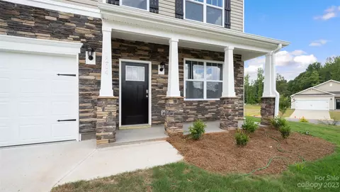 75 Lance Forest Rd, Fletcher, NC 28732 photo 2
