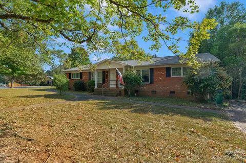 Driftwood Drive, Charlotte, NC 28205