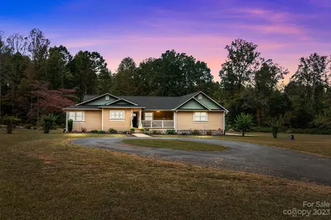 1127 Hazelnut Pl, Mount Ulla, NC 28125
