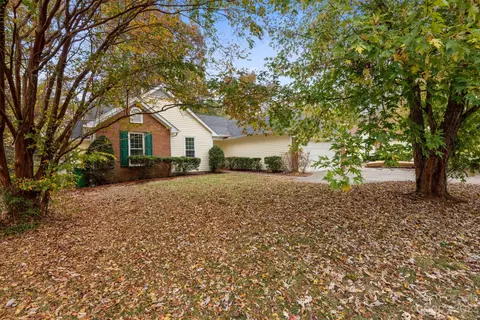 1609 Running Brook Rd, Charlotte, NC 28214