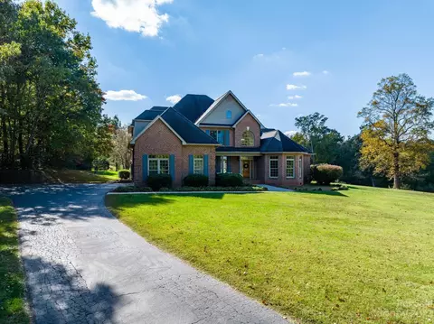 3630 Foxboro Ne Ln NE, Hickory, NC 28601