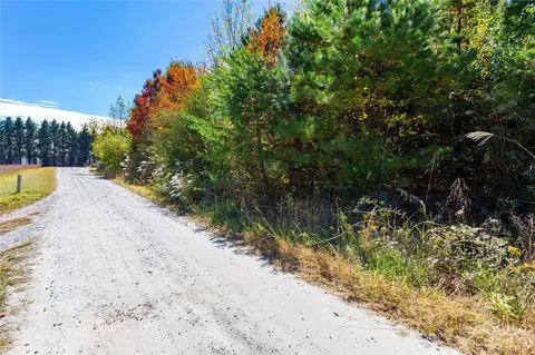 241 Mccraws Hill Dr, Hendersonville, NC 28792