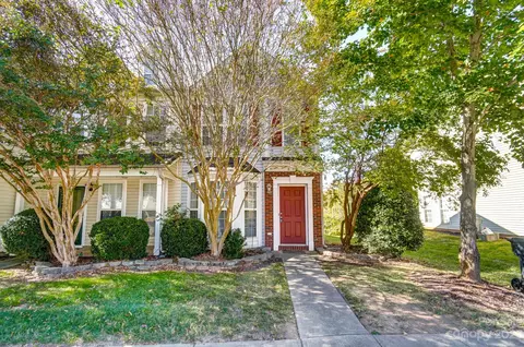 8849 Gerren Ct, Charlotte, NC 28217