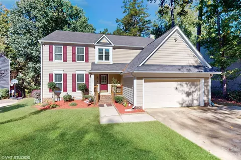 3920 Melshire Ln, Charlotte, NC 28269