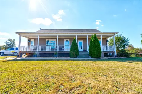 176 Hilltop Farm Ln, Forest City, NC 28043