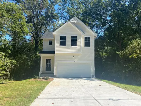720 Brandon St, Statesville, NC 28677