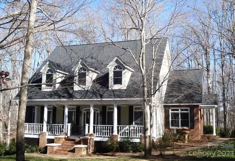 2513 Valley Farm Rd, Waxhaw, NC 28173