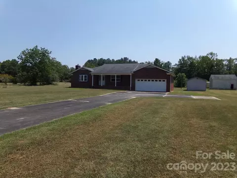 5020 Wylies Mill Rd, Edgemoor, SC 29712