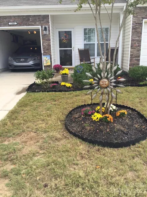 13805 Singleleaf Ln, Charlotte, NC 28278