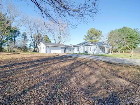 12471 Prince Rd, Norwood, NC 28128