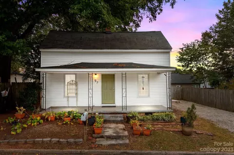 97 Peachtree Nw Ave NW, Concord, NC 28025