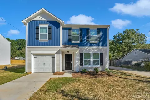 1130 Young St, Mooresville, NC 28115