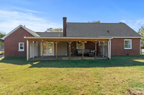 4273 Springs Rd, Conover, NC 28613 photo 2