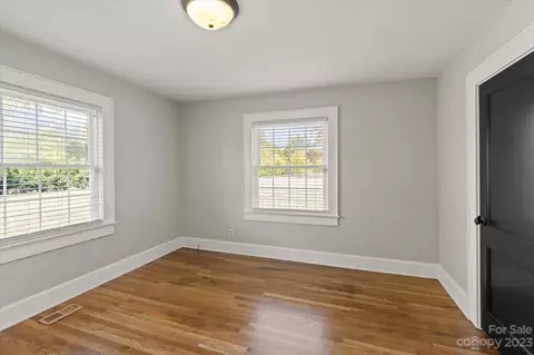 4273 Springs Rd, Conover, NC 28613 photo 14