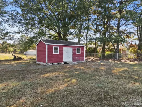 4273 Springs Rd, Conover, NC 28613 photo 36
