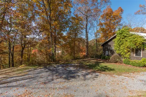 205 Dennis Dr, Clyde, NC 28721 photo 19