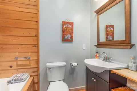 205 Dennis Dr, Clyde, NC 28721 photo 13