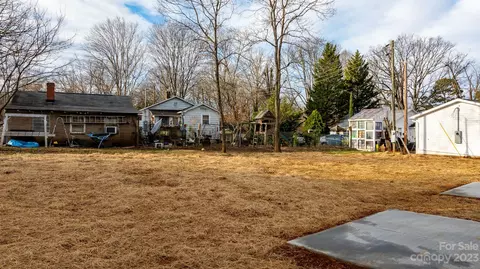 1392 15th Ne Ave NE, Hickory, NC 28601 photo 34