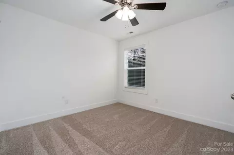 1392 15th Ne Ave NE, Hickory, NC 28601 photo 19