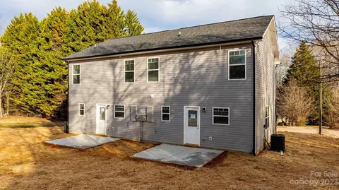 1392 15th Ne Ave NE, Hickory, NC 28601 photo 27