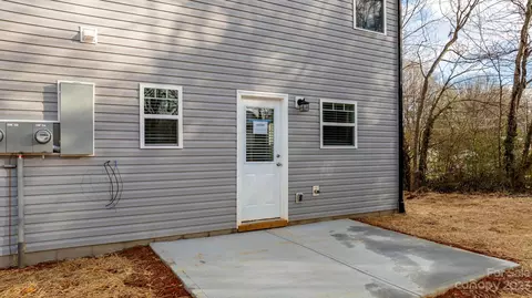 1392 15th Ne Ave NE, Hickory, NC 28601 photo 29