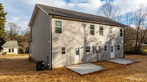 1392 15th Ne Ave NE, Hickory, NC 28601 photo 25