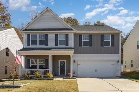 216 Jobe Dr, Statesville, NC 28677