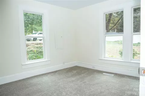 363 Summers Rd, Morganton, NC 28655 photo 9