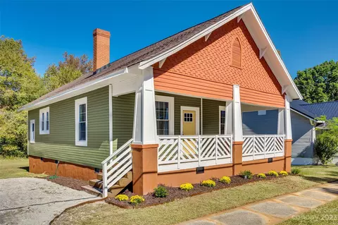 86 Ross Cannon St, York, SC 29745