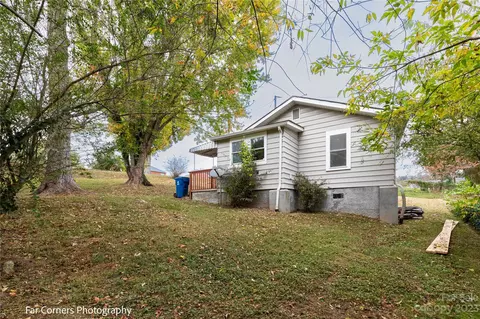 85 2nd St, Canton, NC 28716 photo 5