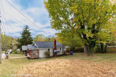 85 2nd St, Canton, NC 28716 photo 16