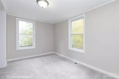 85 2nd St, Canton, NC 28716 photo 11