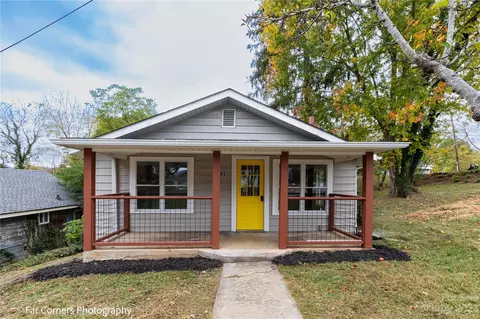 85 2nd St, Canton, NC 28716 photo 2